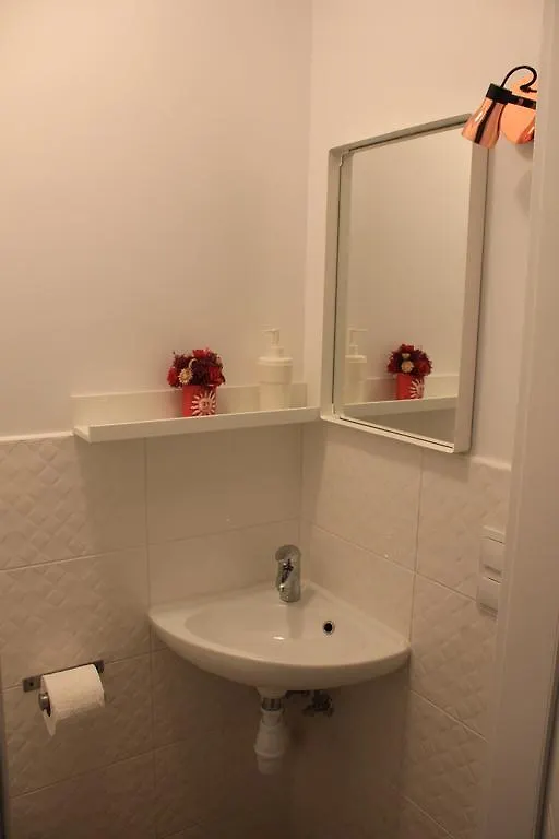 Homestay Kolorowa Guest Rooms Warsaw Poland