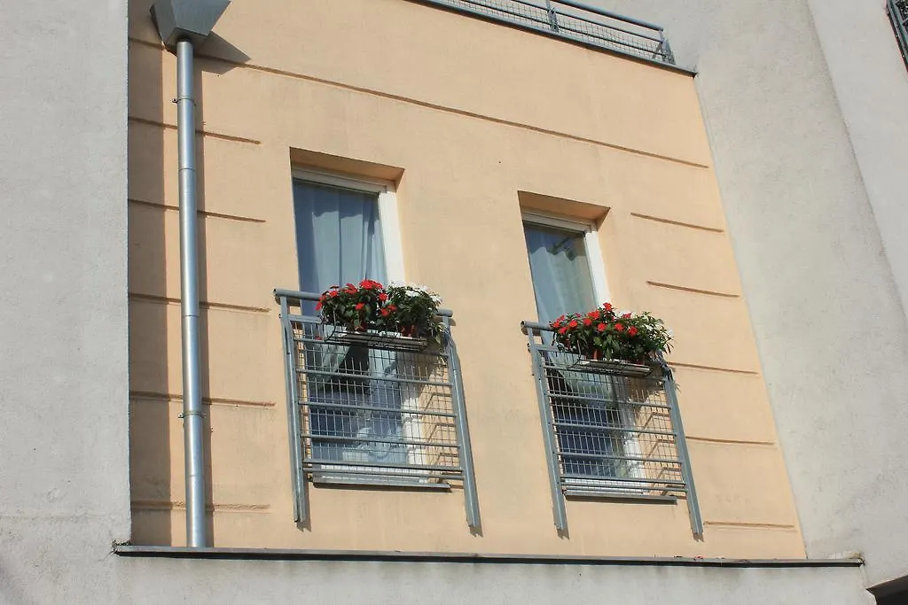Kolorowa Guest Rooms Warsaw Homestay