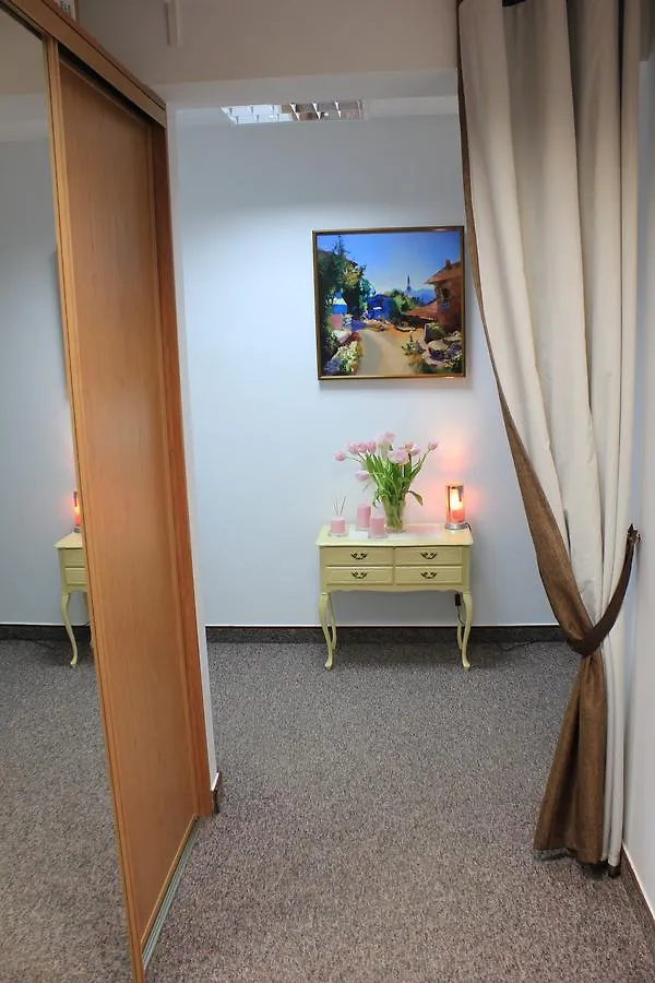 Kolorowa Guest Rooms Warsaw Homestay