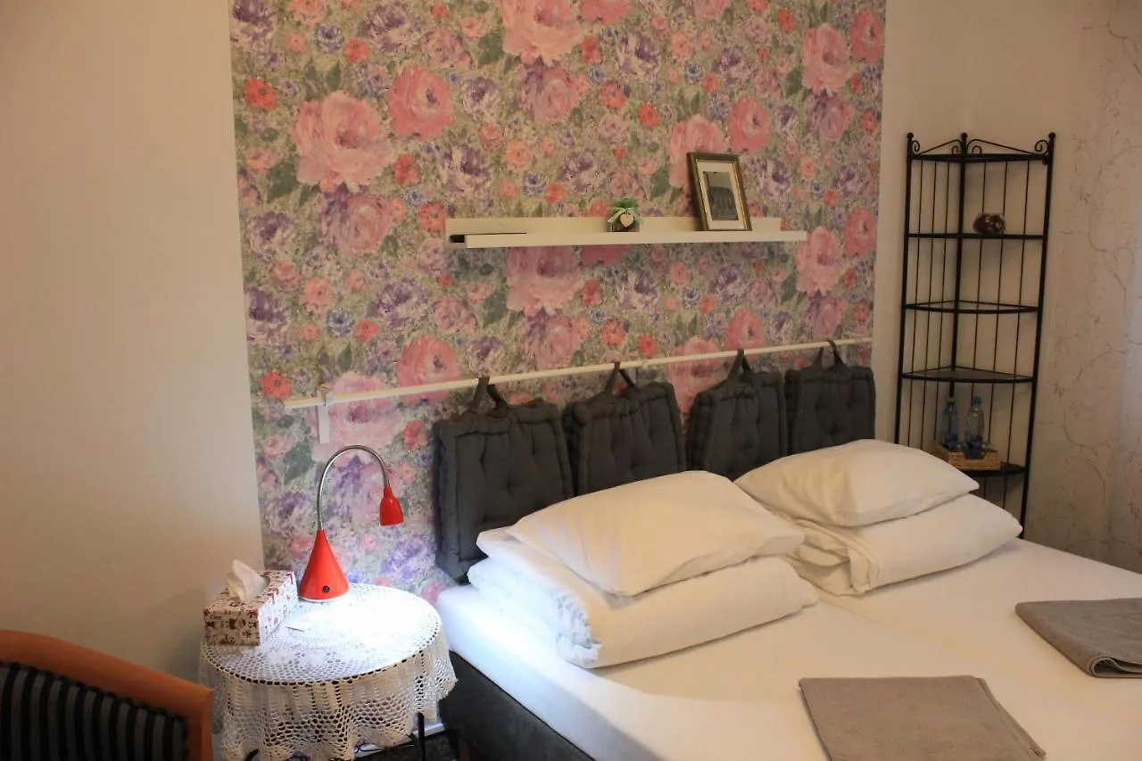 Kolorowa Guest Rooms Warsaw